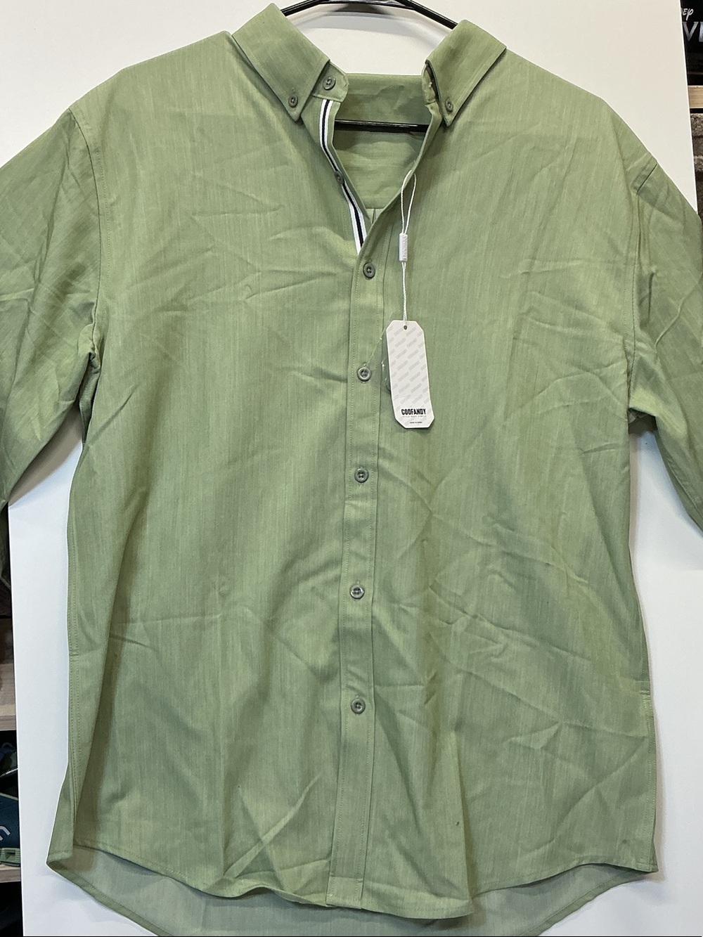 Casual Button-Down Men's Shirt - Light Olive Green